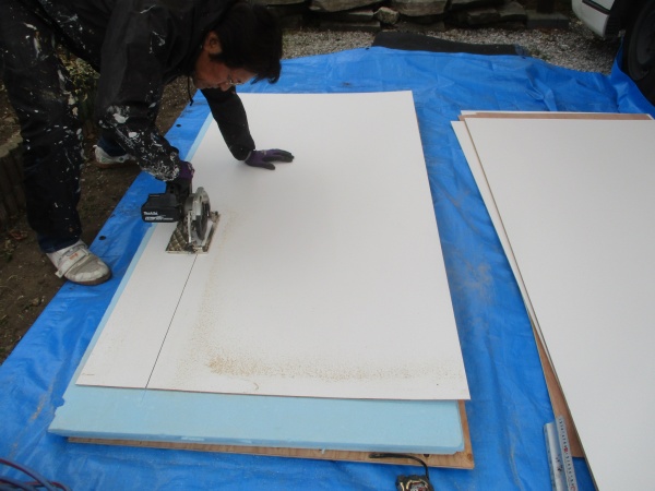 化粧ベニアを加工しました