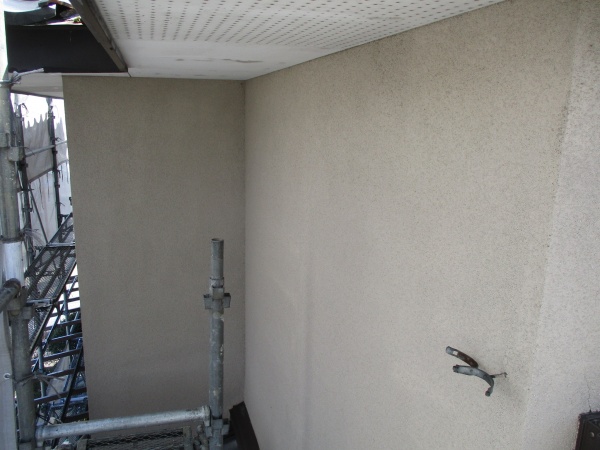 洗浄後の２階外壁の状態です