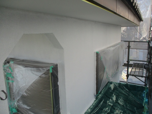 ベランダ周りのフィラー塗装が終了しました