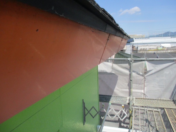 軒樋金具を撤去しました