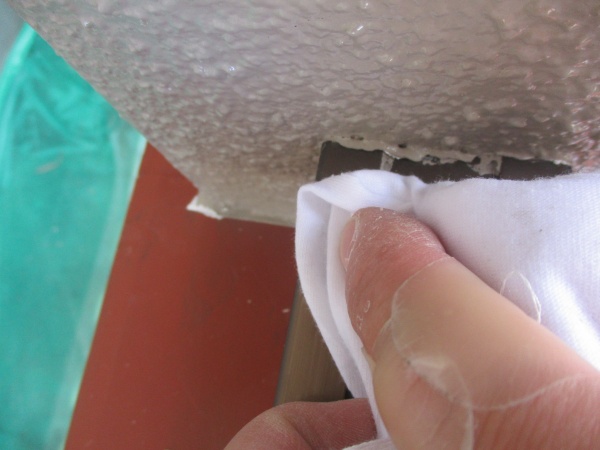 シンナーでふき取りました