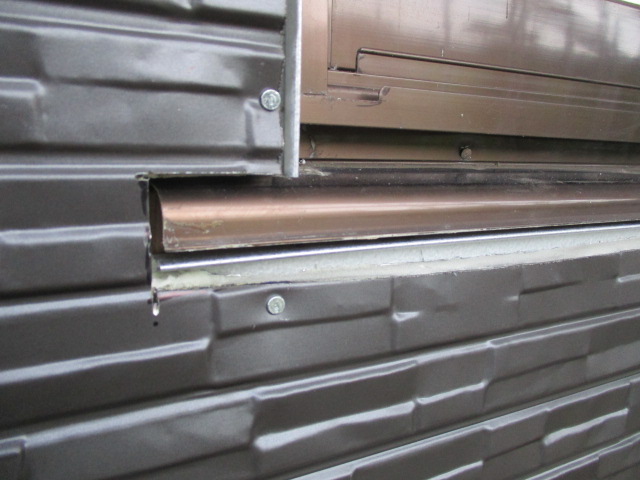 既存の水切り部をカットしました