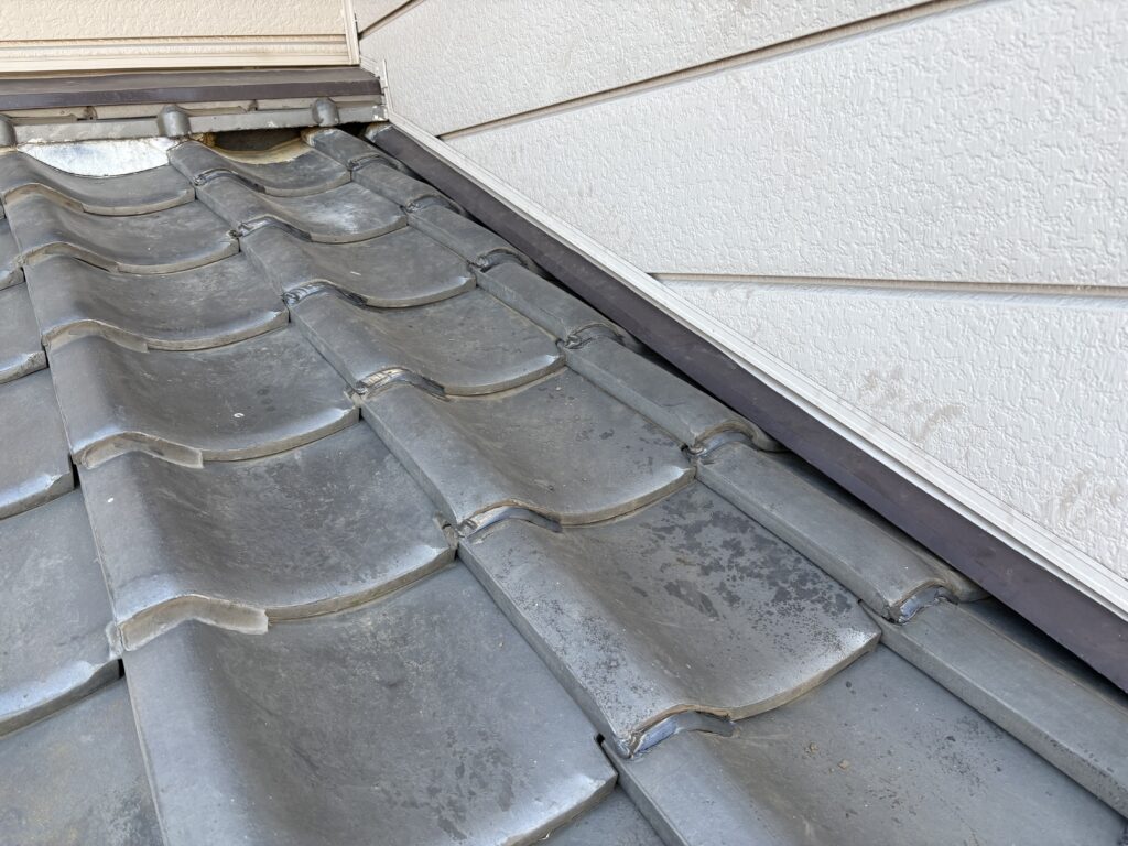 瓦葺き直しシーリング終了