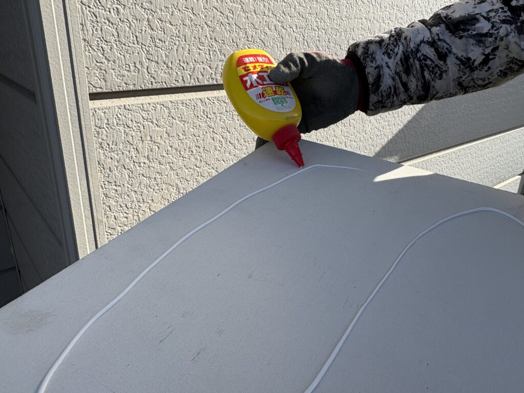 ケイカル板の加工中