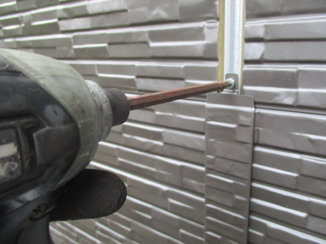 １段目を取り付けました