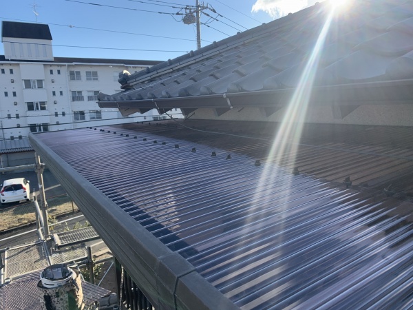 波板の取り付けが終了しました