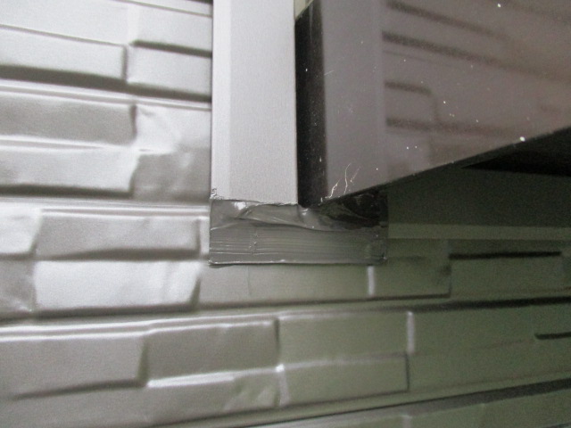 サッシ周りです