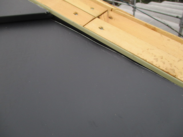 捨て谷との取り合いです