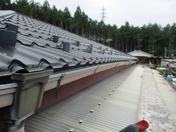 雨樋の破損個所です