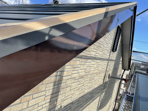 破風の中塗りが終了しました