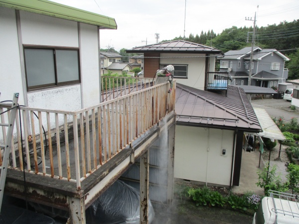 高圧洗浄中です