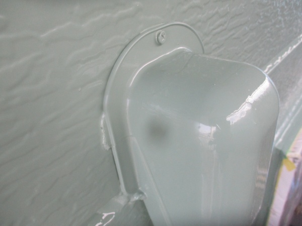 エアコンホースカバーの中塗りが終了しました