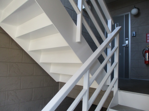 階段手摺の完工です