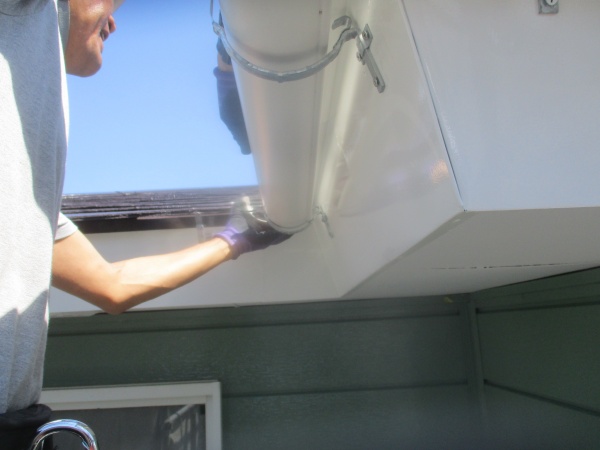 内曲がりの取り付け中です