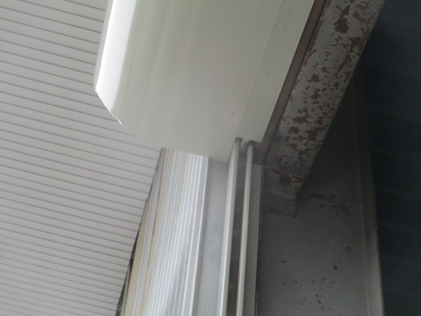 シャッター下の完工です