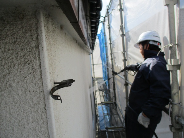 ２階部分の高圧洗浄中です