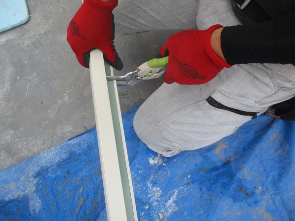 見切り縁の加工中です