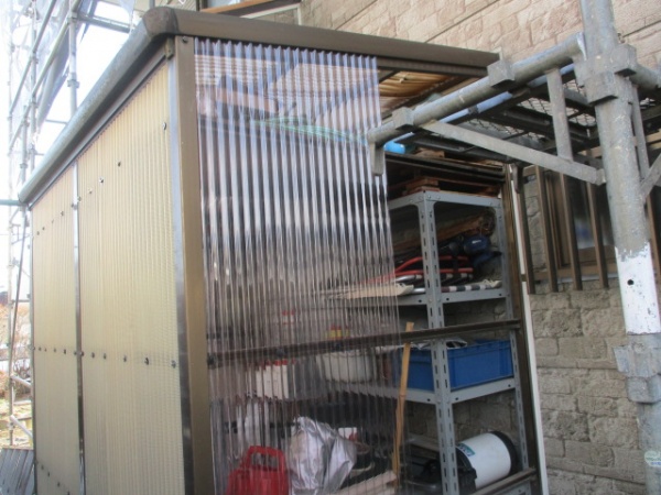 １面づつ取り外して交換しました