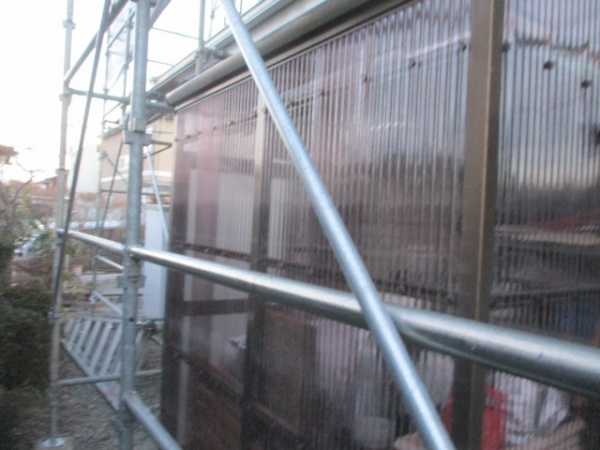 交換後のバックヤードの波板の状態です