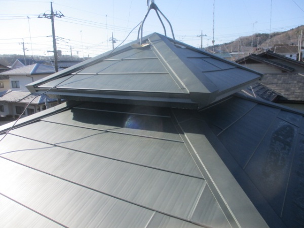 越屋根の完工です