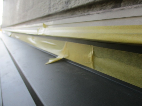 シーリング用の養生をしました