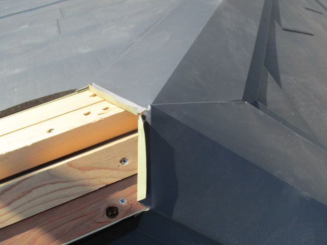 下り棟を加工しました