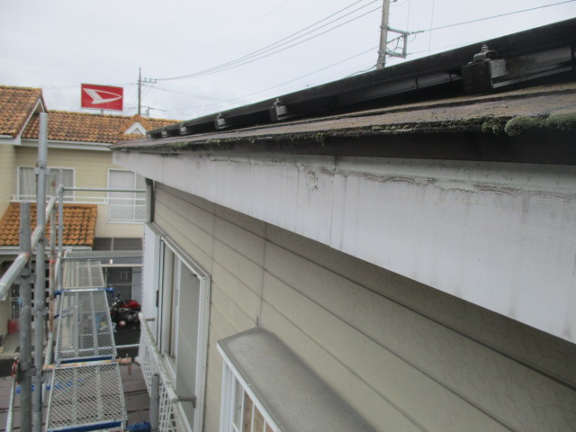 軒樋を撤去しました