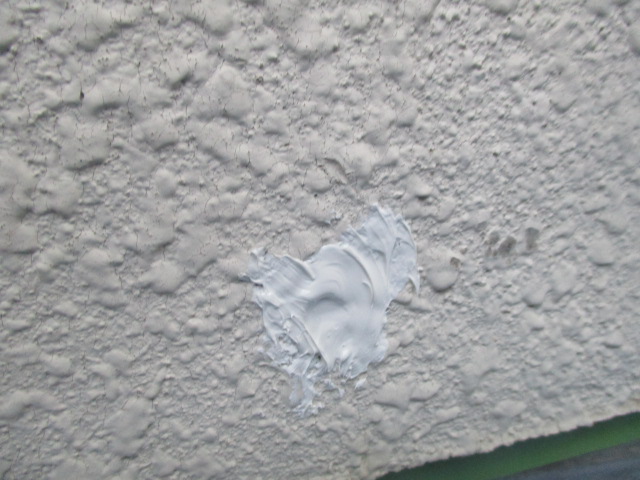 コーキングを打ちました