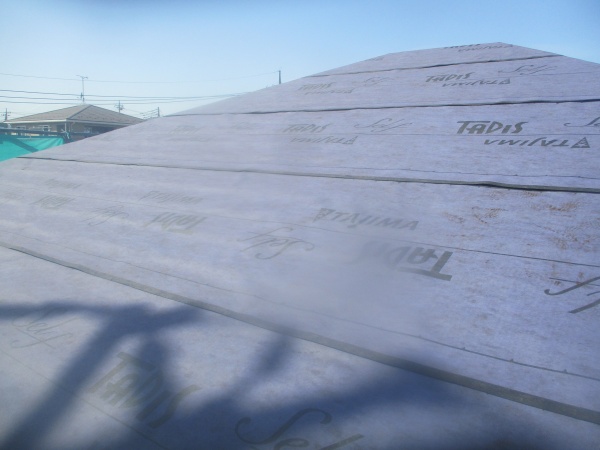 ルーフィング貼りが終了です