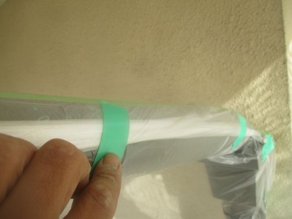 竪樋の養生中です