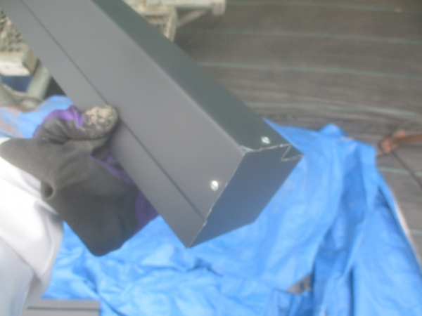 ケラバキャップを取り付けました