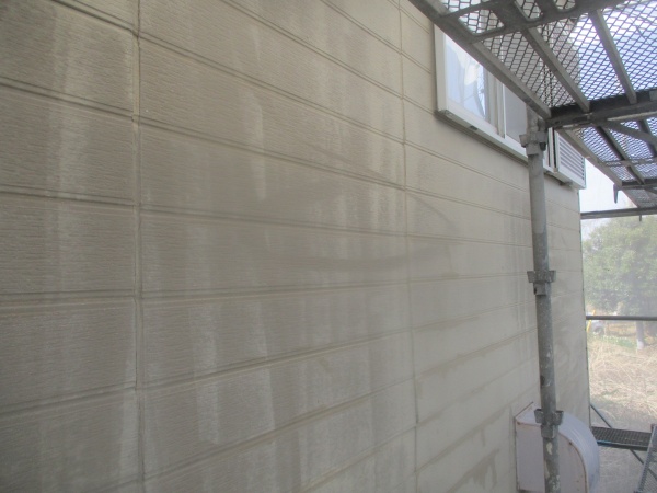 外壁の高圧洗浄終了です