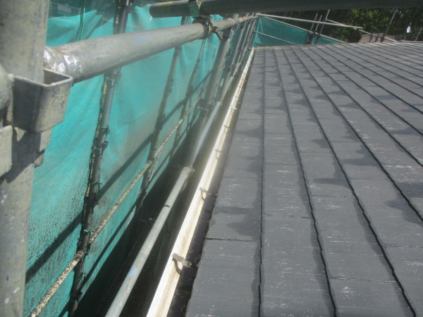 スレート屋根の洗浄終了です