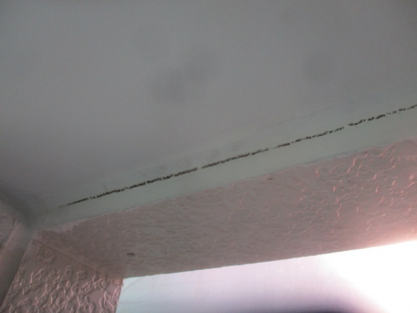 軒天と外壁取り合いの状態です