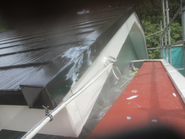 板金部の上塗り終了です