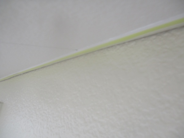 軒天取り合い中塗り終了です