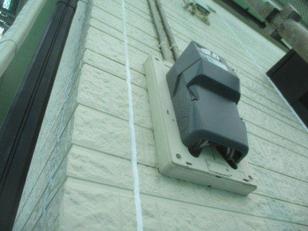 １階のシーリング打ち替え終了です