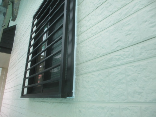 １階のシーリング打ち替え終了です