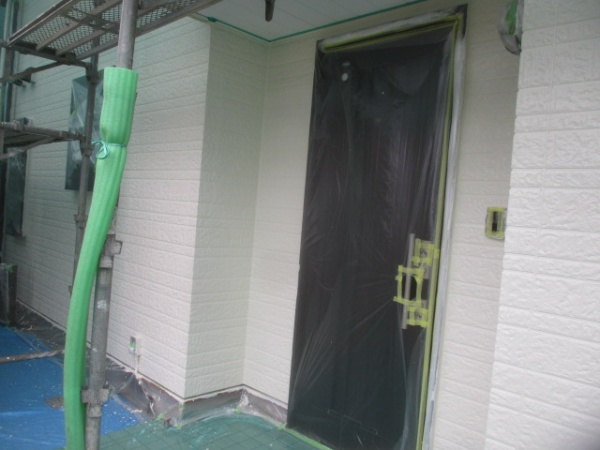 中塗り塗装が終了しました