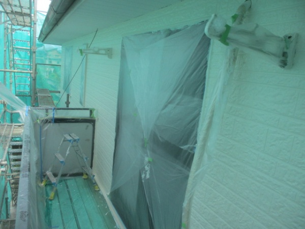 外壁の上塗り終了です