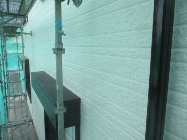 シャッターボックス塗装の完工です