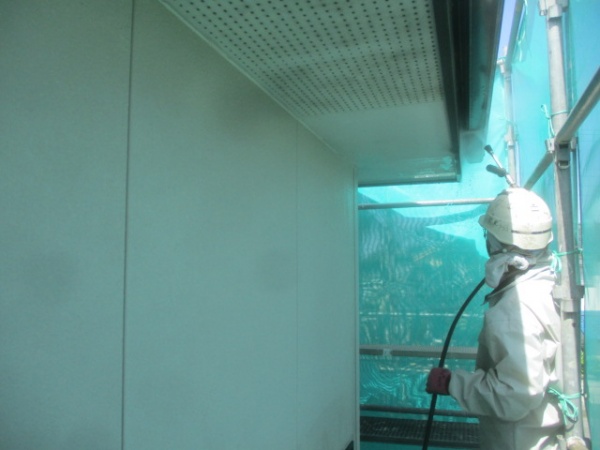 ２階の高圧洗浄中です