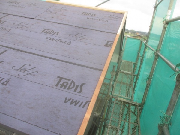 棟木の取り付け終了です