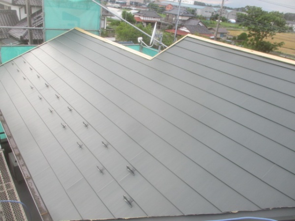 ルーフの取り付けが終了しました