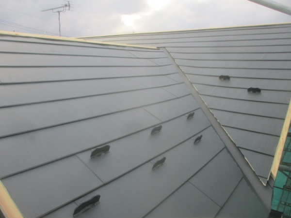 ルーフの取り付けが終了しました