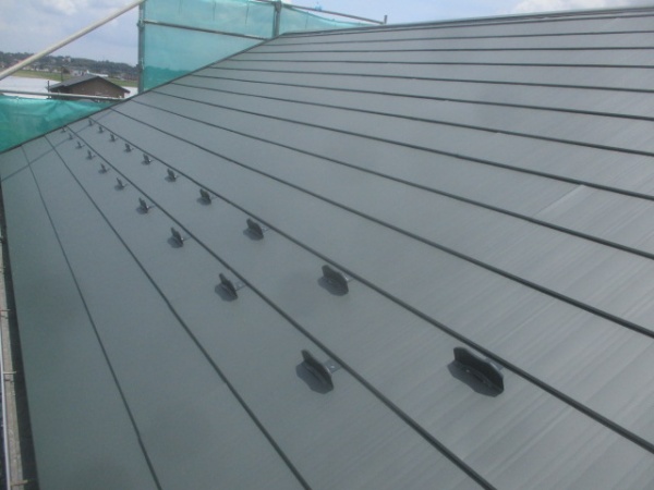 屋根カバー工事が終了しました