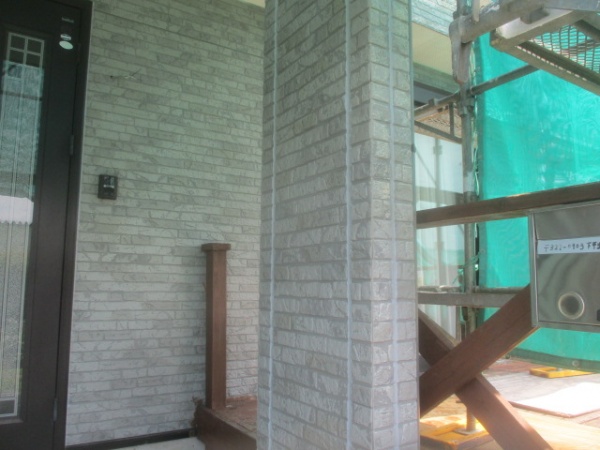 外壁目地の打ち替えが終了しました