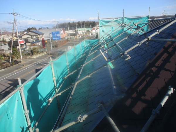 大屋根の中塗りが終了しました