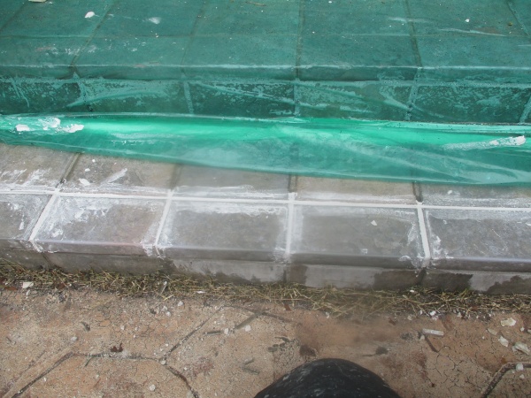 タイル目地を入れました