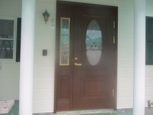 玄関ドア塗装の完工です